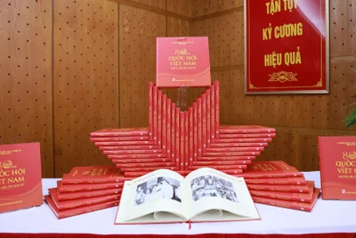 Ra mắt cuốn sách "80 năm Quốc hội Việt Nam-Những dấu ấn lịch sử"