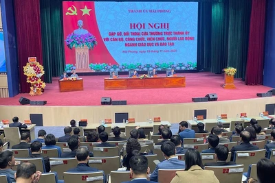 Quang cảnh hội nghị.