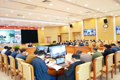 Toàn cảnh cuộc họp đốc thúc giải ngân vốn đầu tư công năm 2025 của Bộ Xây dựng. (Ảnh: Lan Hương)