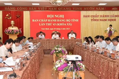 Ảnh minh họa: Ban Chấp hành Đảng bộ tỉnh Nam Định khóa XX, nhiệm kỳ 2020-2025 tổ chức Hội nghị lần thứ 43.