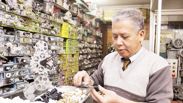 Nghiệp bánh răng 