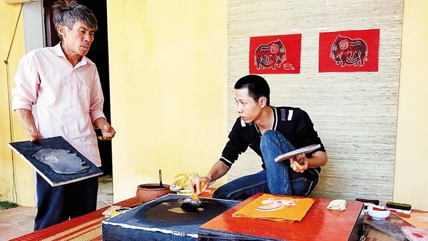 Tranh dân gian Kim Hoàng đang trở lại thời vàng son.