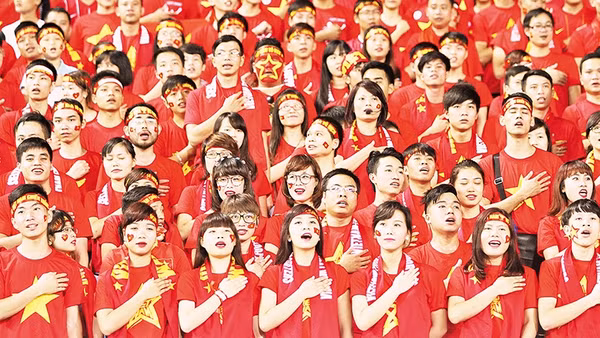 Tinh thần yêu nước của người Việt Nam được hun đúc qua hàng nghìn năm lịch sử. Ảnh: MINH LÊ