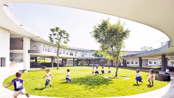 Công trình nhà trẻ Farming Kindergarten (Đồng Nai) do kiến trúc sư Võ Trọng Nghĩa thiết kế đoạt giải nhì thiết kế kiến trúc xanh. Ảnh: Quỳnh Hoa