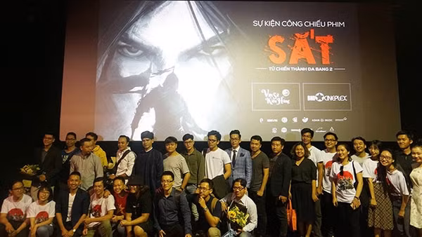 Nhóm Đuốc Mồi. Ảnh: VIỆT SỬ KIÊU HÙNG