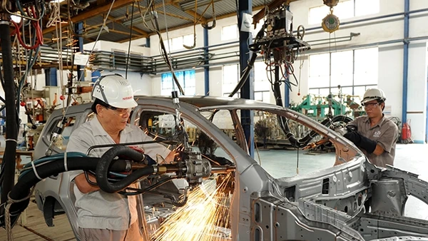 Nếu không có chính sách đột phá, cơ hội tăng tỷ lệ nội địa hóa trong sản xuất ô-tô, mong manh hơn bao giờ hết.Ảnh: Trần Thanh