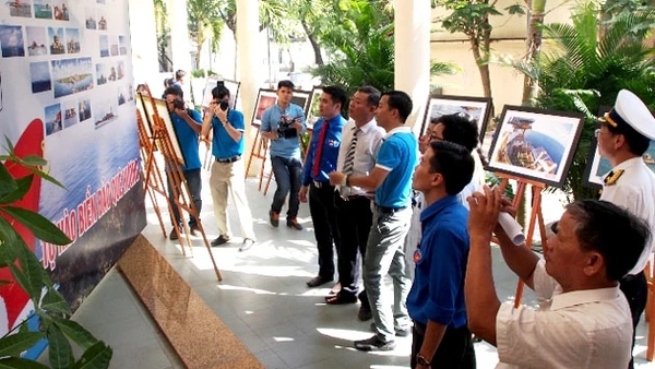 Triển lãm ảnh về Trường Sa tại Đà Nẵng