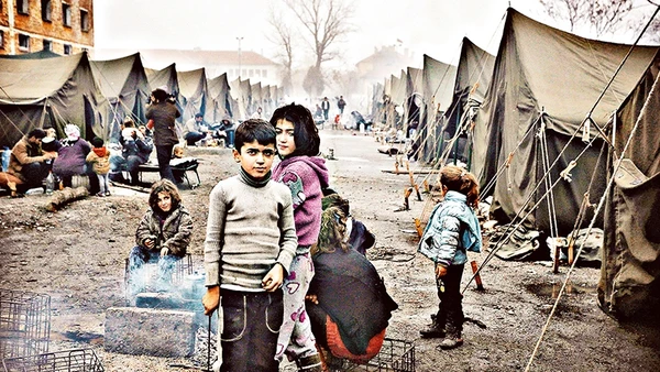 Cuộc xung đột ở Syria khiến hàng triệu trẻ em mất gia đình. Ảnh: NOONPOST 