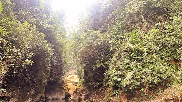 Lối vào cửa Tử.