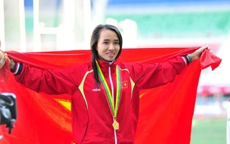 Phạm Thị Bình: “Nữ hoàng chân đất” trên đường piste