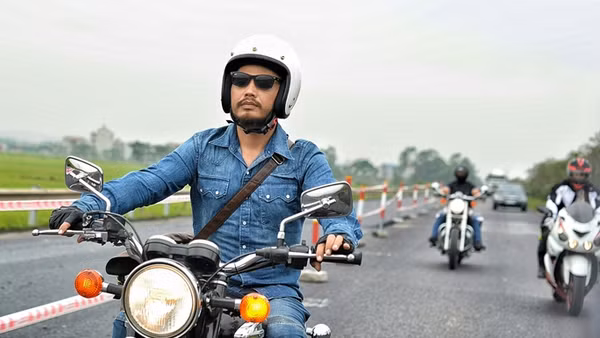  “Bệnh tật hành hạ thể xác, chứ không thể cướp đi cảm xúc của con người. Trường hợp xấu nhất, đó là thứ quý giá nhất tôi còn lại”.