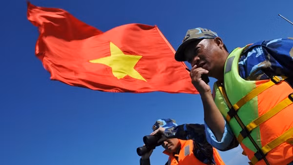 Lực lượng chấp pháp Việt Nam trên Biển Đông kiên quyết giữ vững chủ quyền biển đảo.