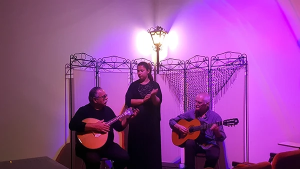 Biểu diễn Fado trong Bảo tàng thành phố Faro.