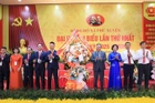 Lãnh đạo Thành ủy Hà Nội tặng hoa chúc mừng Đại hội Đảng bộ xã Phú Xuyên.