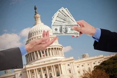 [Video] Tổng thống Mỹ D. Trump âm thầm giảm hàng trăm tỷ USD tiền thuế cho giới siêu giàu