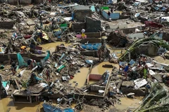 [Video] Philippines khẩn trương ứng phó thiệt hại sau bão Kalmaegi trước khi siêu bão mới đổ bộ