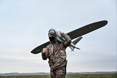 [Video] UAV Ukraine tấn công căn cứ Nga ở Crimea, nhiều khí tài bị phá hủy