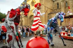 [Video] Lễ hội Carnival 2026 mở màn sôi động tại Tây Ban Nha