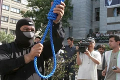 [Video] Iran tử hình nghi phạm liên quan đến cơ quan tình báo Mossad của Israel