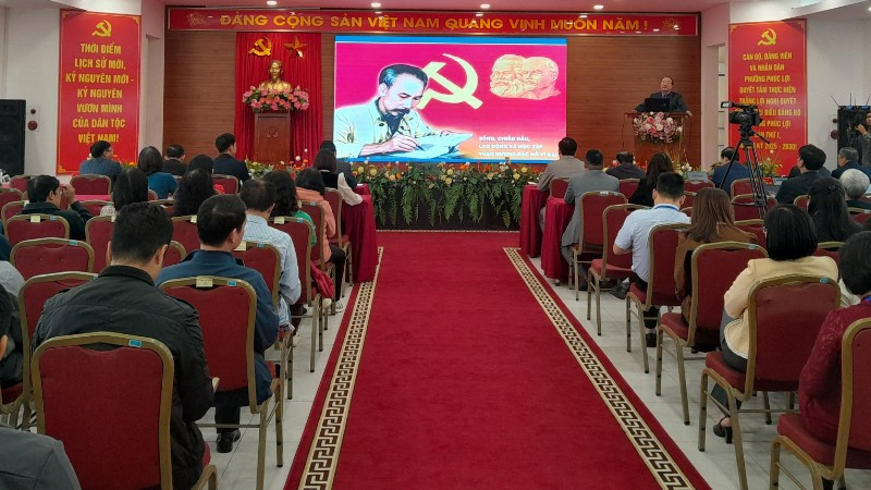 Quang cảnh hội nghị.