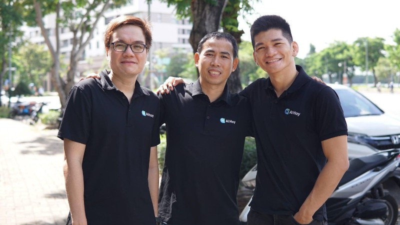 Đội ngũ lãnh đạo của công ty khởi nghiệp AI Hay (từ trái qua phải): CEO Trần Đức, CTO Nguyễn Chương và COO Nguyễn Hiệp.