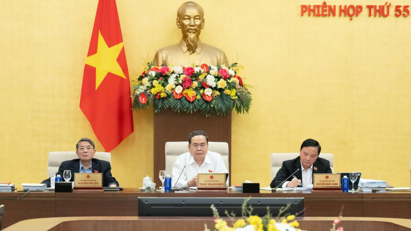 Chủ tịch Quốc hội Trần Thanh Mẫn phát biểu tại phiên họp của Ủy ban Thường vụ Quốc hội chiều 18/3. (Ảnh: DUY LINH)