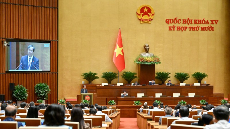 Quang cảnh phiên họp toàn thể ở hội trường tại Kỳ họp thứ 10, Quốc hội khóa XV. (Ảnh: DUY LINH)