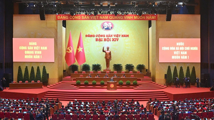 To&agrave;n cảnh phi&ecirc;n họp tr&ugrave; bị Đại hội đại biểu to&agrave;n quốc lần thứ XIV của Đảng. (Ảnh: DUY LINH)