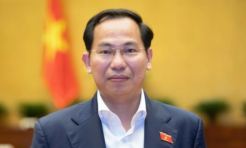 Ông Lê Quang Mạnh được điều động, bổ nhiệm giữ chức Phó Chủ nhiệm Thường trực Văn phòng Quốc hội; phân công chỉ đạo, điều hành hoạt động của Văn phòng Quốc hội.