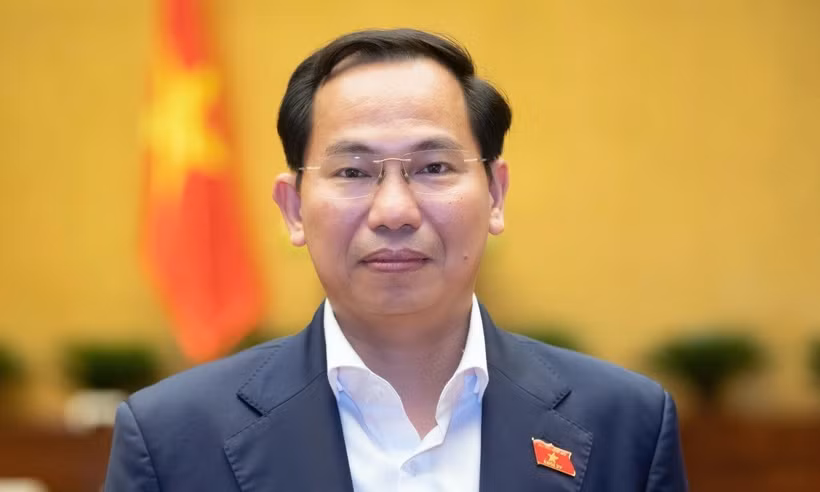 Ông Lê Quang Mạnh được điều động, bổ nhiệm giữ chức Phó Chủ nhiệm Thường trực Văn phòng Quốc hội; phân công chỉ đạo, điều hành hoạt động của Văn phòng Quốc hội.