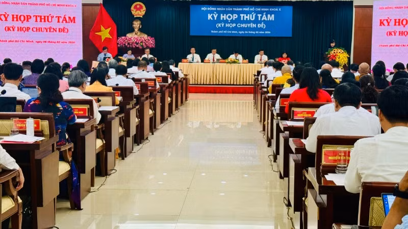 Toàn cảnh kỳ họp.