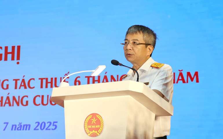 Ông Mai Xuân Thành, Cục trưởng Cục Thuế phát biểu tại Hội nghị. 5b7368d21bfcada2f4ed2.jpg