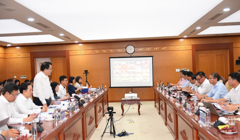 Quang cảnh Hội nghị. truc-tuyen.jpg