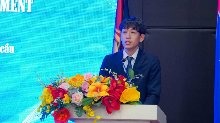 Ông Nakashima Yusuke, Bí thư thứ hai, Ban Báo chí và Văn hóa, Đại sứ quán Nhật Bản tại Việt Nam phát biểu tại diễn đàn. dsc00559-6131.jpg