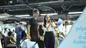 Công chúng bị thu hút bởi những ý tưởng tuyệt vời của "Gặp tôi trong tương lai".