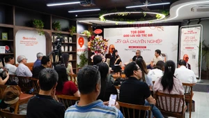 Không gian buổi giao lưu cùng nhà báo Hoàng Kiếm Nam.