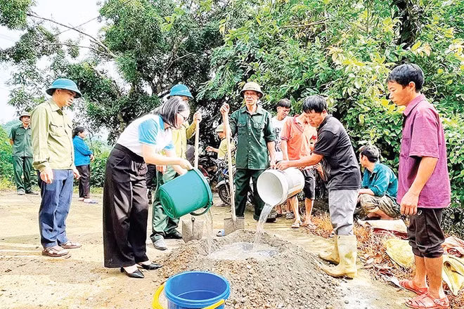 Chương trình “Cùng nhau về thôn” tại xã Bảo Yên nhận được sự hưởng ứng nhiệt tình của cán bộ, công chức, viên chức và nhân dân.