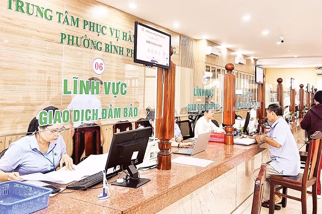 Trung tâm Phục vụ hành chính công phường Bình Phước được đầu tư đồng bộ phục vụ nhân dân.
