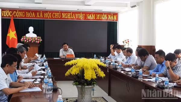Quang cảnh cuộc họp. (Ảnh: NGUYỄN TRUNG)