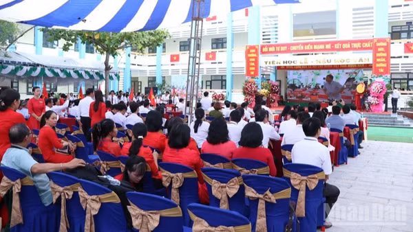 Trường phổ thông dân tộc nội trú trung học cơ sở và trung học phổ thông Pi Năng Tắc, xã Bác Ái Đông, tỉnh Khánh Hòa là một trong 34 điểm cầu được truyền hình trực tiếp Lễ khai giảng năm học 2026-2027 trên cả nước.