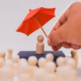 Hệ thống an sinh nhiều tầng: Tầng nào đang thiếu trong kế hoạch tài chính của người Việt?