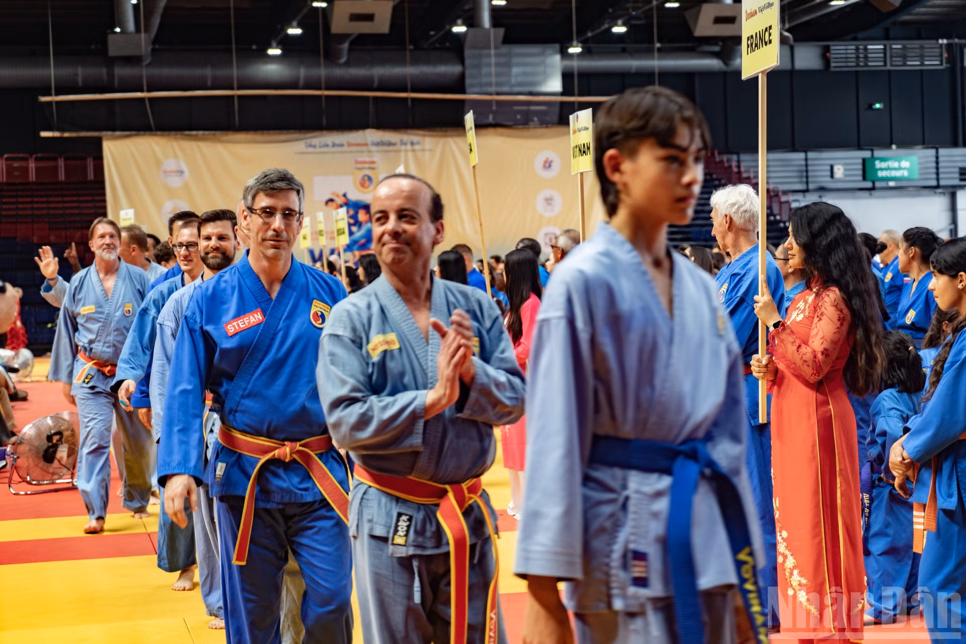 ndo_br_dsc06539.jpg