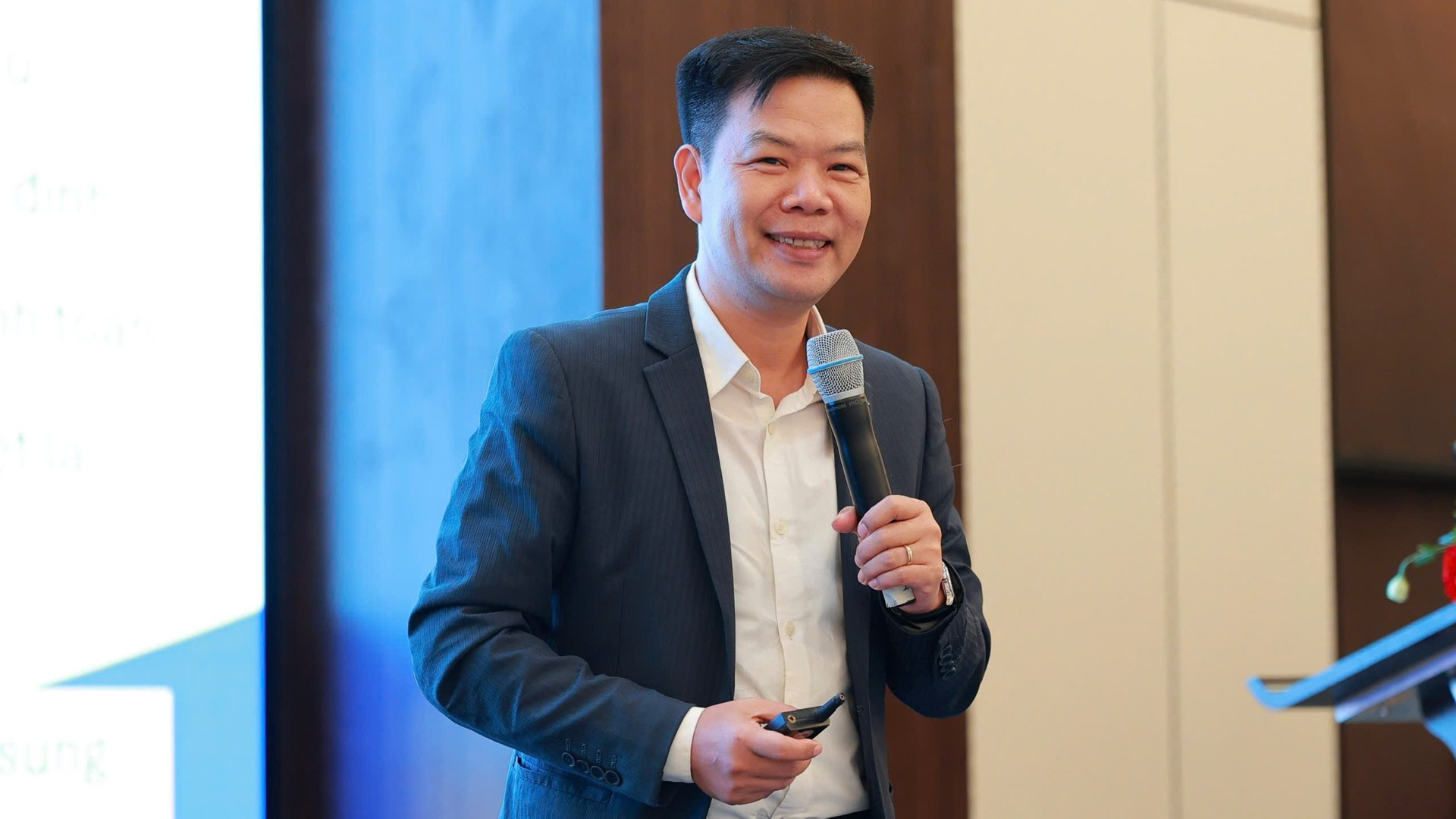 Ông Nguyễn Hữu Tuấn, Giám đốc Trung tâm Phát triển thương mại điện tử và Công nghệ số (eComDX), Cục Thương mại điện tử và Kinh tế số, Bộ Công thương. 1c7fb644-9957.jpg