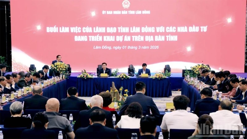 Lâm Đồng họp với gần 360 doanh nghiệp để tháo gỡ khó khăn cho hàng trăm dự án đầu tư