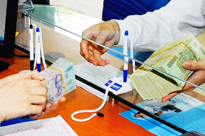 Khách hàng vay trên các sàn P2P Lending tối đa là 400 triệu đồng. Ảnh: NAM ANH