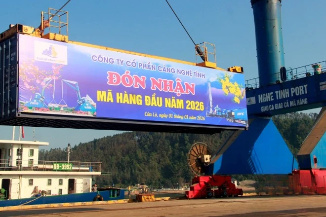 Mã hàng đầu năm mang theo kỳ vọng một năm mới nhiều may mắn. (Ảnh: QUANG AN)