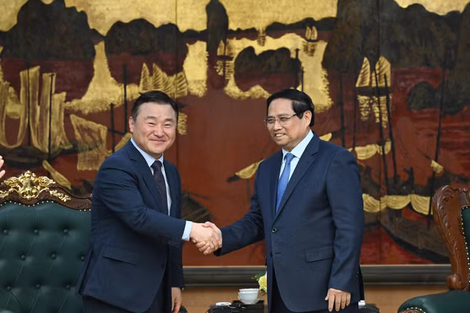 Thủ tướng Chính phủ Phạm Minh Chính tiếp ông Roh Tae Moon, Tổng Giám đốc điều hành Samsung điện tử.