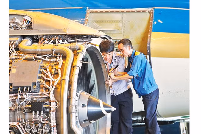 Các doanh nghiệp nhà nước được định vị tập trung vào một số ngành, lĩnh vực then chốt, chiến lược, giữ vai trò tiên phong và dẫn dắt. Ảnh: KHIẾU MINH