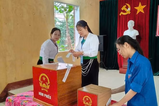 Nhờ làm tốt công tác chuẩn bị nên cuộc bầu cử đại biểu Quốc hội khóa XVI, đại biểu Hội đồng nhân dân các cấp nhiệm kỳ 2026-2031 trên địa bàn tỉnh Phú Thọ đã diễn ra thành công tốt đẹp.