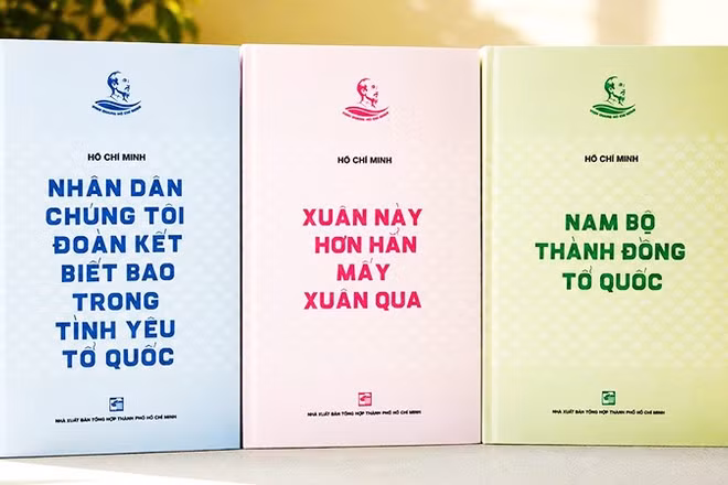  Ra mắt tủ sách "Vinh quang Hồ Chí Minh"